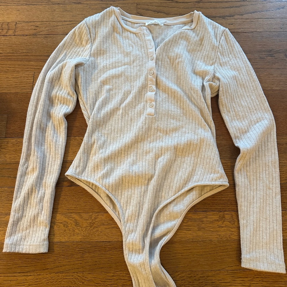 Free the Roses Beige Ribbed Bodysuit